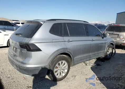 2019 Volkswagen Tiguan S z USA, uszkodzony, nr VIN 3VV0B7AX1KM186423